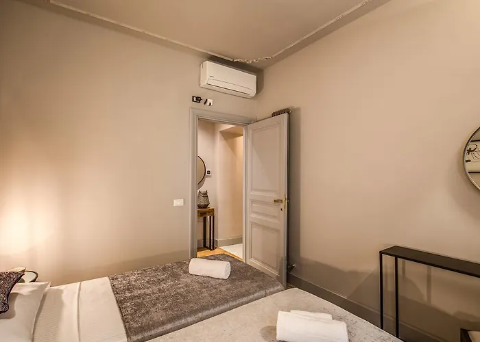 Apartament Decharme With Terrace In Monti *